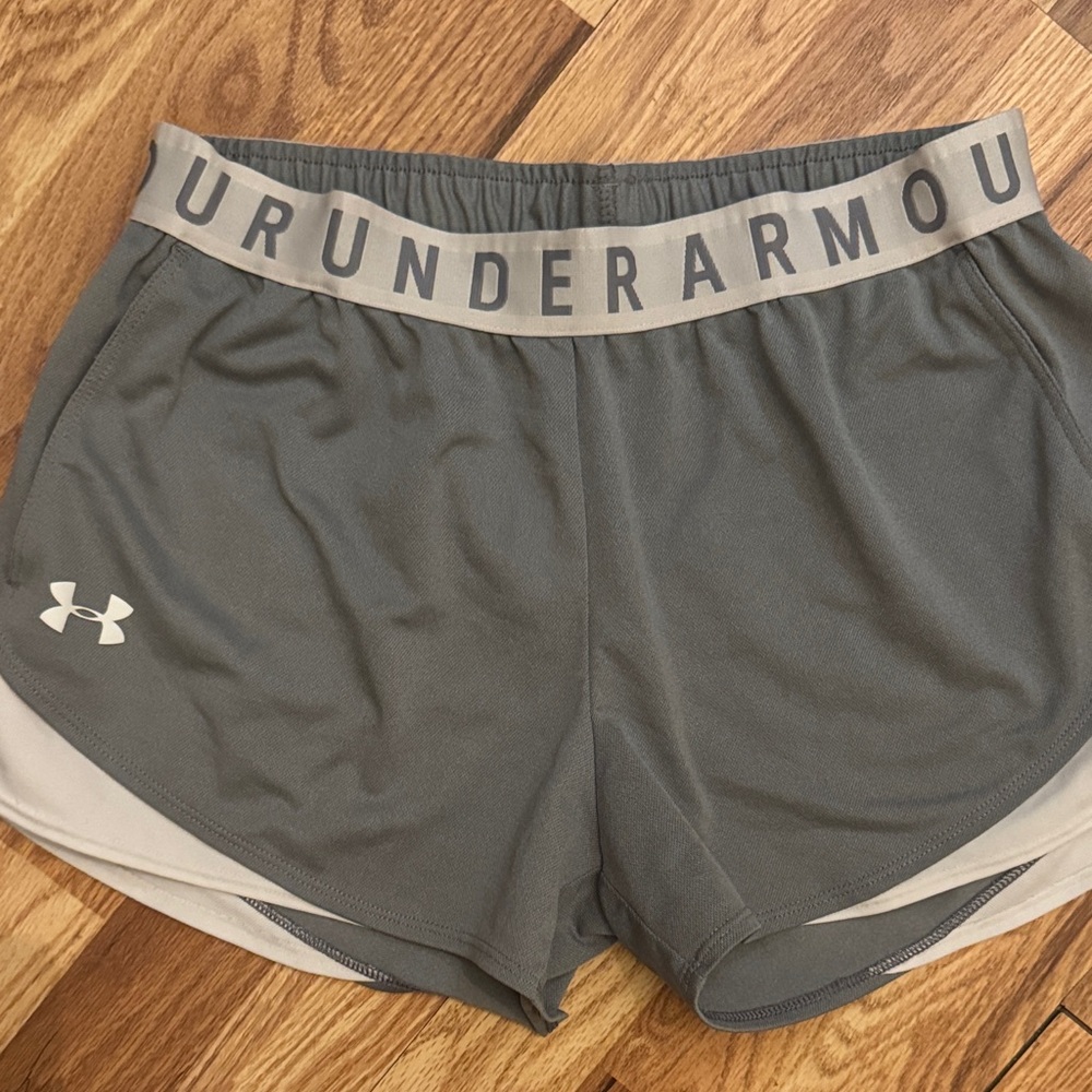 Under Armour Women's Athletic Shorts in Gray
